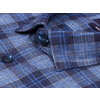 Синяя байковая приталенная мужская рубашка в клетку с длинными рукавами-2